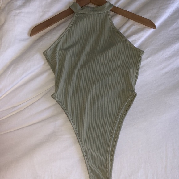 Sage bodysuit High neck , high v cut bodysuit - Picture 6 of 8